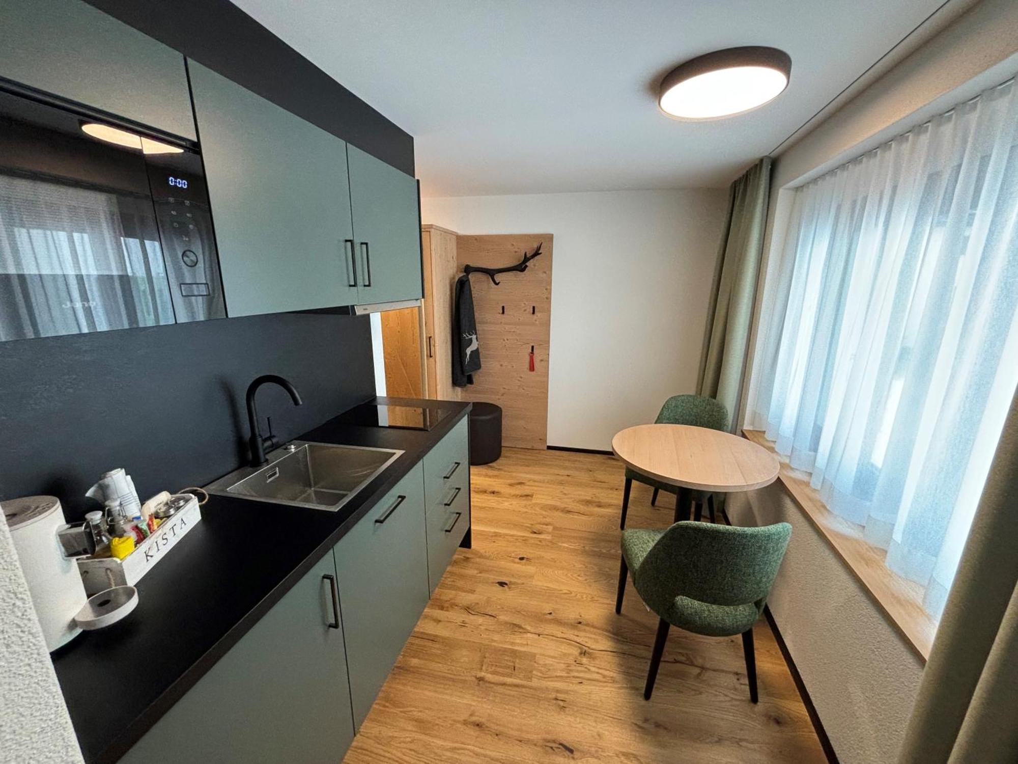 Appart Hotel Pitschonia Self Check-In Andeer Exterior foto
